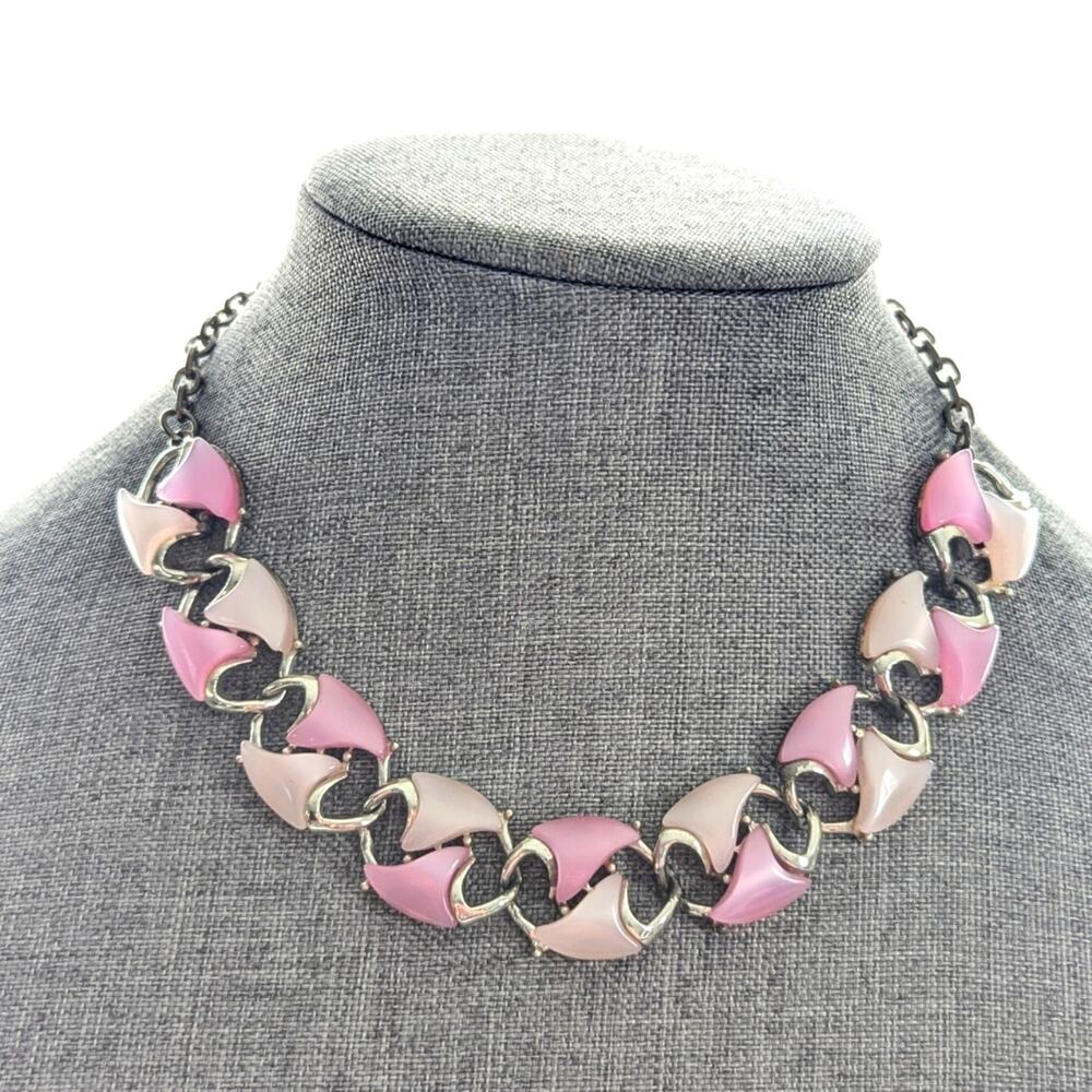 Vintage Retro Silver Tone Pink Moonglow Thermoset Beaded Chain Choker Necklace